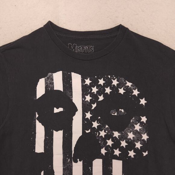 Misfits Band Short Sleeve Crew Neck Graphic T-Shirt Mens Size Medium M Black - Picture 1 of 9